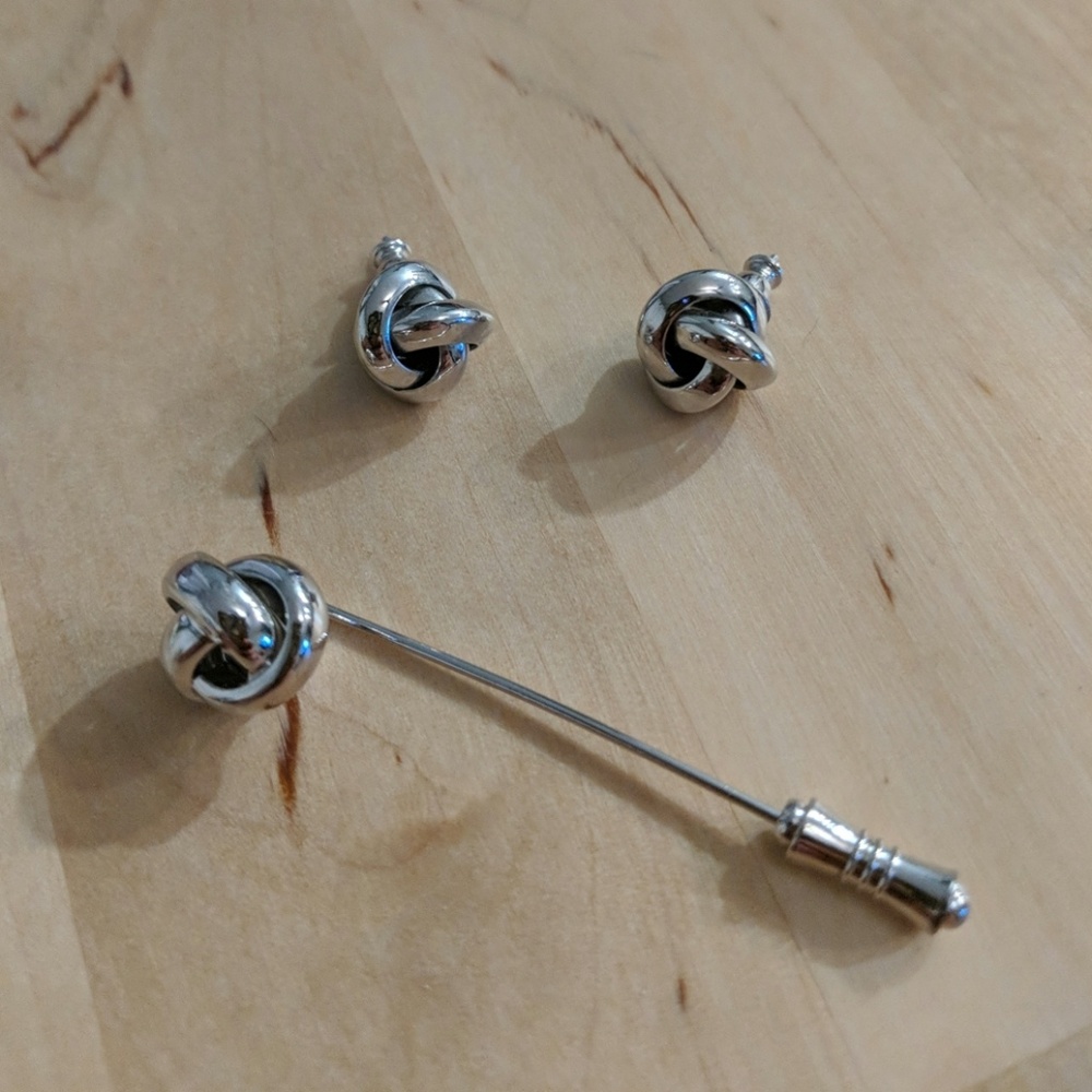 Vintage earrings and stick pin set